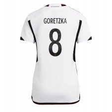 Tyskland Leon Goretzka #8 Hemmatröja Dam VM 2022 Korta ärmar